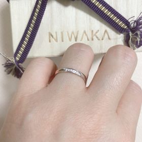 【俄(にわか)の口コミ】 プラチナとゴールドの境目が分からないのが、不思議で素敵だと思い気に入…