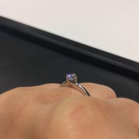 【ラザール ダイヤモンド(LAZARE DIAMOND)の口コミ】 指輪はダイアモンドを重視していたので世界三大カッターズブランドである…