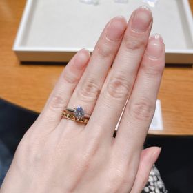 【ブシュロン(BOUCHERON)の口コミ】 石畳をイメージして作られたクルドパリはデザインが気に入りました。太い…