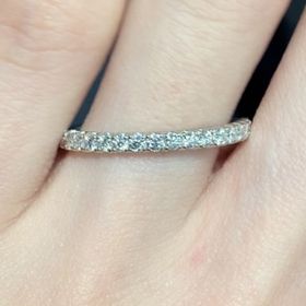 【ラザール ダイヤモンド(LAZARE DIAMOND)の口コミ】 ダイヤモンドの質が良いと有名なブランドなので、とてもダイヤモンドの輝…