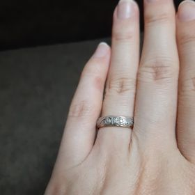 【MAILE(マイレ)の口コミ】 まず夫婦揃ってハワイが好きで、新婚旅行もハワイと決めていたので少しで…