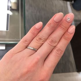 【MIKIMOTO(ミキモト)の口コミ】 デザインは決して多くなく、王道のデザインばかりです。
ただ、ダイヤの質…