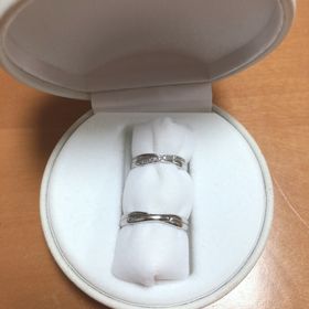 【Jewelry Pia(ジュエリーピア)】の口コミ 自社ブランドのため、すべてオリジナルで一つ一つ手作りしているとうことで...