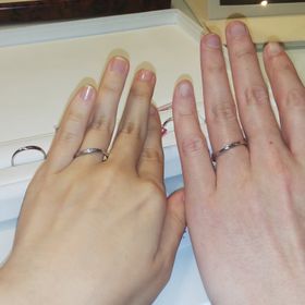 【JKPLANET(JKプラネット)の口コミ】 ウェーブタイプの指輪です。指が長くきれいに見えるのでとても良いと思い…