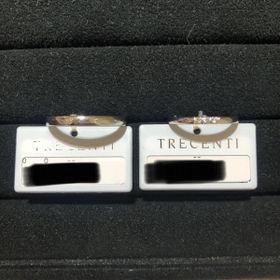【TRECENTI(トレセンテ)の口コミ】 ２つとも、プラチナでストレートリング
右はダイヤが３石付いているデザイ…