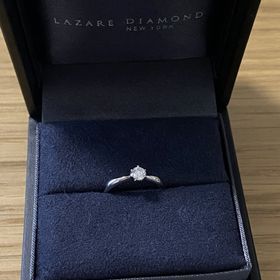 【ラザール ダイヤモンド(LAZARE DIAMOND)の口コミ】 　シンプルなデザインを希望していて、カリヨンとナッソーで悩みました。…