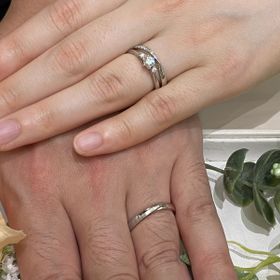 【COLANY(コラニー)の口コミ】 豊富なデザインをはじめ、指を通した時の着けやすさ、サイズも細かくあり…