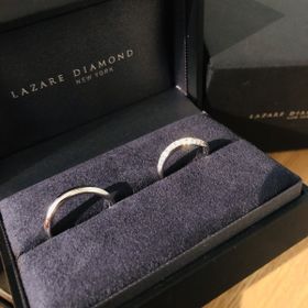 【ラザール ダイヤモンド(LAZARE DIAMOND)の口コミ】 一目惚れ
何個か絞っていたが、全部デザインが違うため
凄く迷った
ネット…