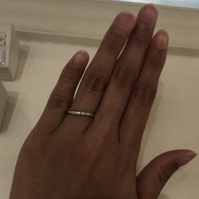 【festaria bijou SOPHIA(フェスタリア ビジュソフィア)の口コミ】 ストレートタイプで、ダイヤがキラキラと存在感を放っています。他のブラ…