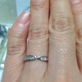 【With thee(ウィズィー)の口コミ】 デザインにひかれて試着しました。値段を聞いてびっくりしました。とても…