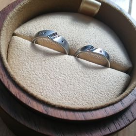 【COLANY(コラニー)の口コミ】 指輪のデザイン自体も気に入ったのですが元々決まった形ではなく、何かオ…