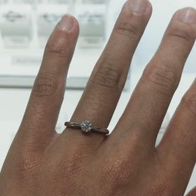 【STAR JEWELRY(スタージュエリー)の口コミ】 【指輪のオススメポイント】なんといっても婚約指輪のダイヤ紛失を保証し…