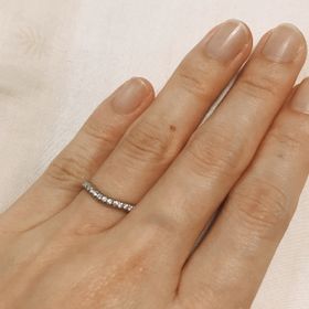 【ショーメ(CHAUMET)の口コミ】 結婚指輪の決め手は、ハーフエタニティであることと、婚約指輪との重ね付…