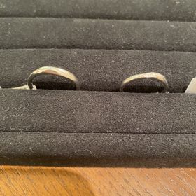 【TRECENTI(トレセンテ)の口コミ】 指輪は手にフィットするように作られています。痛くないです。つけ比べも…
