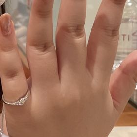 【TRECENTI(トレセンテ)の口コミ】 一番の決め手は彼と意見が一致したことです。
あと試着した時に指が綺麗に…