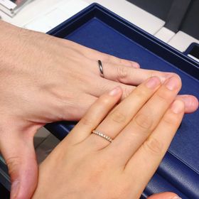 【銀座ダイヤモンドシライシの口コミ】 最初ティファニーにしようと思っていましたが値段も高くてデザインもあま…