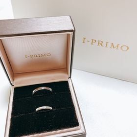 【アイプリモ(I-PRIMO)の口コミ】 シンプルでエレガントなデザイン
三つのダイアモンドが付いているからシン…