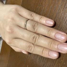 【TRECENTI(トレセンテ)の口コミ】 素材、アフターサービス、お値段に満足しました。指輪自体もシンプルなデ…
