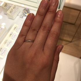 【festaria bijou SOPHIA(フェスタリア ビジュソフィア)の口コミ】 仕事柄子どもや保護者と関わるのであまり華やかなものは、、、でもダイヤ…