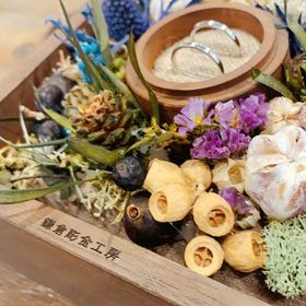 【鎌倉彫金工房の口コミ】 デザインがとても良くて、結婚指輪を手作りできるのでとても心のこもった…