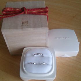 【俄(にわか)の口コミ】 日本らしさ(技術、デザイン、信頼性、個性的)
海外評価
大好きなアーティ…