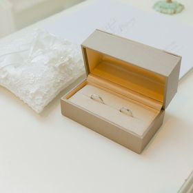 【アネリディギンザ(ANELLI DI GINZA)の口コミ】 似たようなでデザインはよくありますが、着け心地が良くフィットしました…