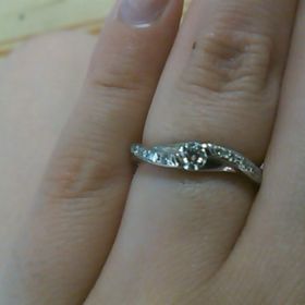 【STAR JEWELRY(スタージュエリー)の口コミ】 お付き合いしてる時に彼から最初にもらった指輪がスタージュエリーでした…