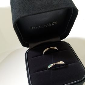 【ティファニー(Tiffany & Co.)の口コミ】 家事や仕事のの邪魔にならずに華やかさもあるハーフエタニティを希望して…