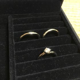 【銀座ダイヤモンドシライシの口コミ】 まず着け心地が本当にいいです。角が立ってなく、着けていることを忘れて…