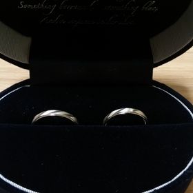 【Something Blue(サムシングブルー)の口コミ】 デザインがとっても素敵で、色々なブランドと比べると値段もリーズナブル…