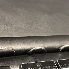 【ラザール ダイヤモンド(LAZARE DIAMOND)の口コミ】 さまざまな指輪のショップを周りましたが、価格とデザインで最終的にラザ…