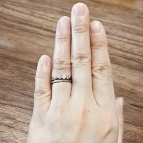 【銀座ダイヤモンドシライシの口コミ】 職場でも気にせずつけられて、気分も上がるデザインを考えていました。bou…