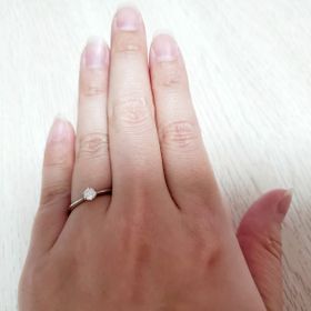 【銀座ダイヤモンドシライシの口コミ】 他のブランドに比べてダイヤモンドのクオリティーも高いのにお手頃な価格…