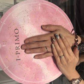 【アイプリモ(I-PRIMO)の口コミ】 婚約指輪として選んだアステローペは、見た瞬間に心がグッと動きました。…