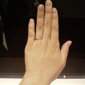 【俄(にわか)の口コミ】 せせらぎという名前の由来がとても素敵ですし、ダイヤがたくさんついてい…