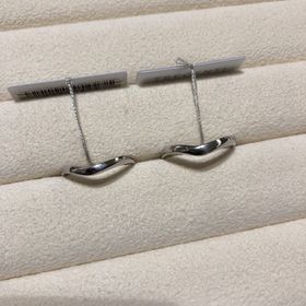 【TRECENTI(トレセンテ)の口コミ】 つけ心地がとても良かった！
ウェーブとVのデザインの良いところを合わせ…