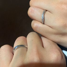 【TRECENTI(トレセンテ)の口コミ】 デザイン、アフターサービス、つけ心地、全ての項目で魅力を感じました。
…