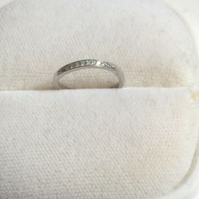 【俄(にわか)の口コミ】 毎日使いできるものかつシンプルすぎないものを探しており、いろいろなブ…