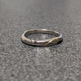 【宝石工房ヴァンモアの口コミ】 店の雰囲気が入りやすく、口コミもよかったためえらんだ。フルオーダーと…