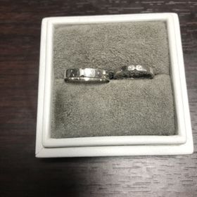 【エルメス(HERMES)の口コミ】 できるだけシンプルなもの、かつ人と被らないもので選んでいました。
この…