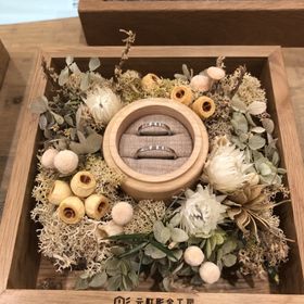 【鎌倉彫金工房の口コミ】 手作りで世界でひとつの結婚指輪が欲しくて、選びました。お互いのを思い…