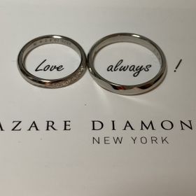 【ラザール ダイヤモンド(LAZARE DIAMOND)の口コミ】 どこよりも石がキレイ！
カジュアルにならずに、ダイヤが多くきれいな指輪…