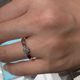 【ティファニー(Tiffany & Co.)の口コミ】 アイコニックなデザインと、コロンとしたフォルムが可憐でかわいい憧れの…