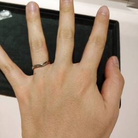 【TRECENTI(トレセンテ)の口コミ】 全ての指輪を内甲丸という着脱がしやすい形にしており、普段指輪をする習…