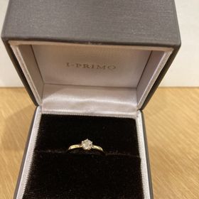 【アイプリモ(I-PRIMO)の口コミ】 結婚指輪はほかで購入したのですが、一周全てにダイヤがついてキラキラし…