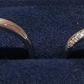 【canal4℃(カナルヨンドシー)の口コミ】 シンプルながらもエレガントなダイヤモンドのラインがとてもステキでした…