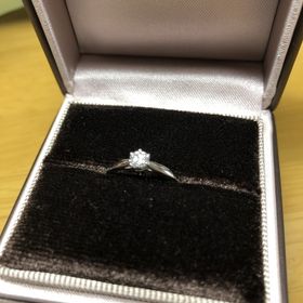 【アイプリモ(I-PRIMO)の口コミ】 基本的に婚約指輪は彼に選んで欲しいと思っていたので、最終的には彼がア…