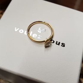 【voulez vous(ヴーレ・ヴー)の口コミ】 デザインが好みであることが一番の決め手でした。価格に関しても比較的リ…