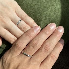 【アイプリモ(I-PRIMO)の口コミ】 女性側の指輪がストレートのダイヤが２つ〜入っている指輪をずっと探して…