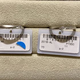 【TRECENTI(トレセンテ)の口コミ】 シンプルながらも上品さ気品さがあり全角度から見ても輝きがあるところに…